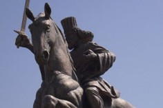 شعری به یاد آریوبرزن سردار بزرگ ایران