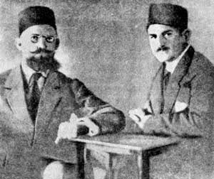 نمایندگان اعزامی میرزا به مسکو از راست،میرصالح مظفرزاده و گائوک آلمانی