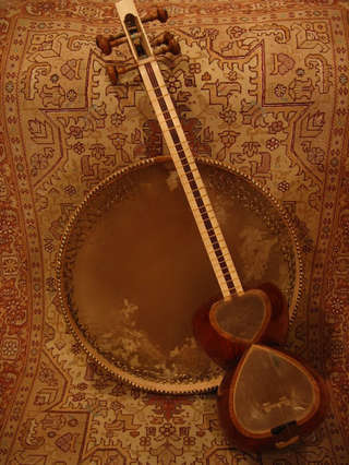 تار