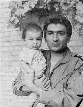 شهید عباس دوران و فرزندش