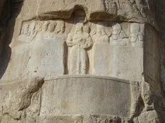 نقوش مربوط به بهرام دوم