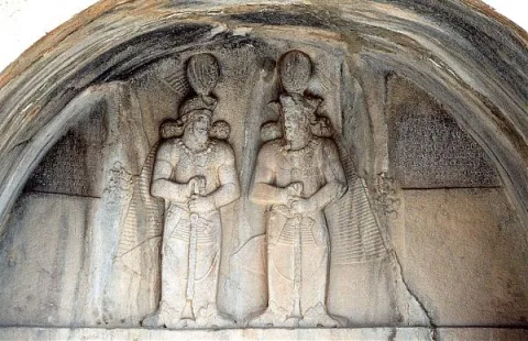 طاق بستان