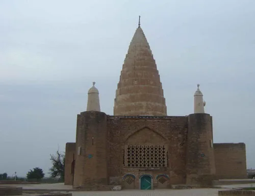 آرامگاه-یعقوب-لیث۹