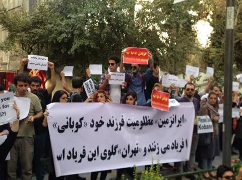 تجمع ایرانیان مقابل دفتر سازمان ملل متحد برای حمایت از کوبانی شعار های مردم: ایرانشهر یکپارچه هست مرگ بر اردوغان مرگ بر ترکیه