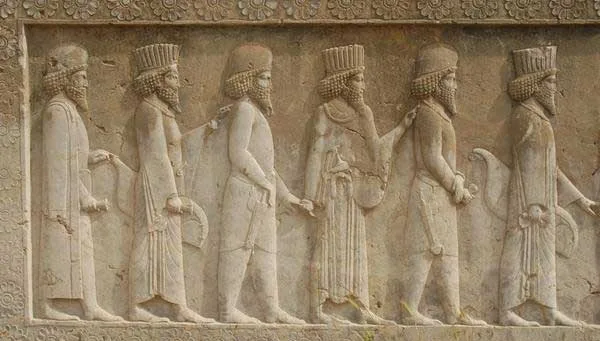آپادانا-اتحاد-اقوام-پارت-و-ماد