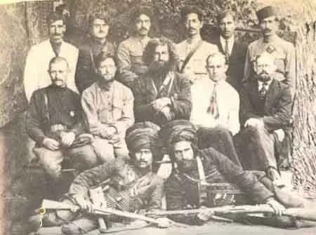 میرزا و همرزمان
