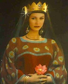 اولین پادشاه زن ایران بعد از اسلام